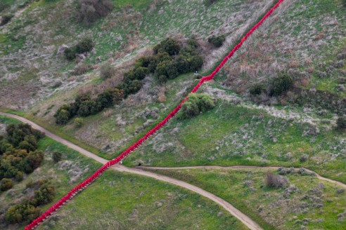 Lita Albuquerque, "Spine of the Earth 2012," 2012, Baldwin HIlls Scenic Overlook, Culver City